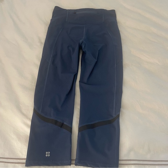 Sweaty Betty Zero Gravity Crop Leggings - Picture 2 of 10
